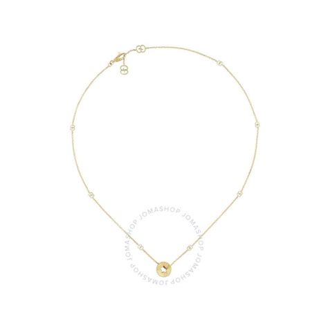 Gucci Icon 18kt Yellow Gold star necklace.